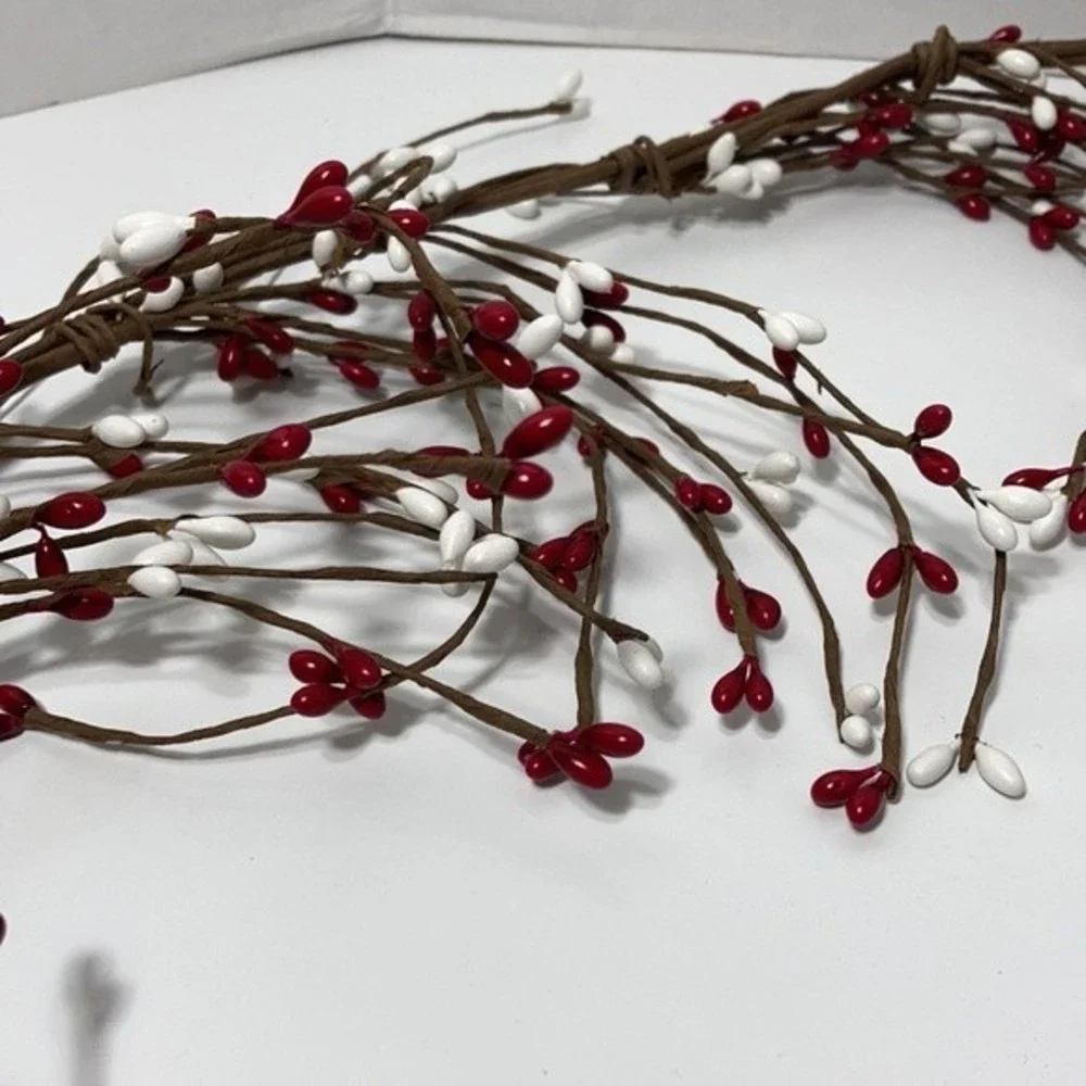 5) Floral Crafts Winter Berry Rope Twig Pliable Decorations 4 Feet